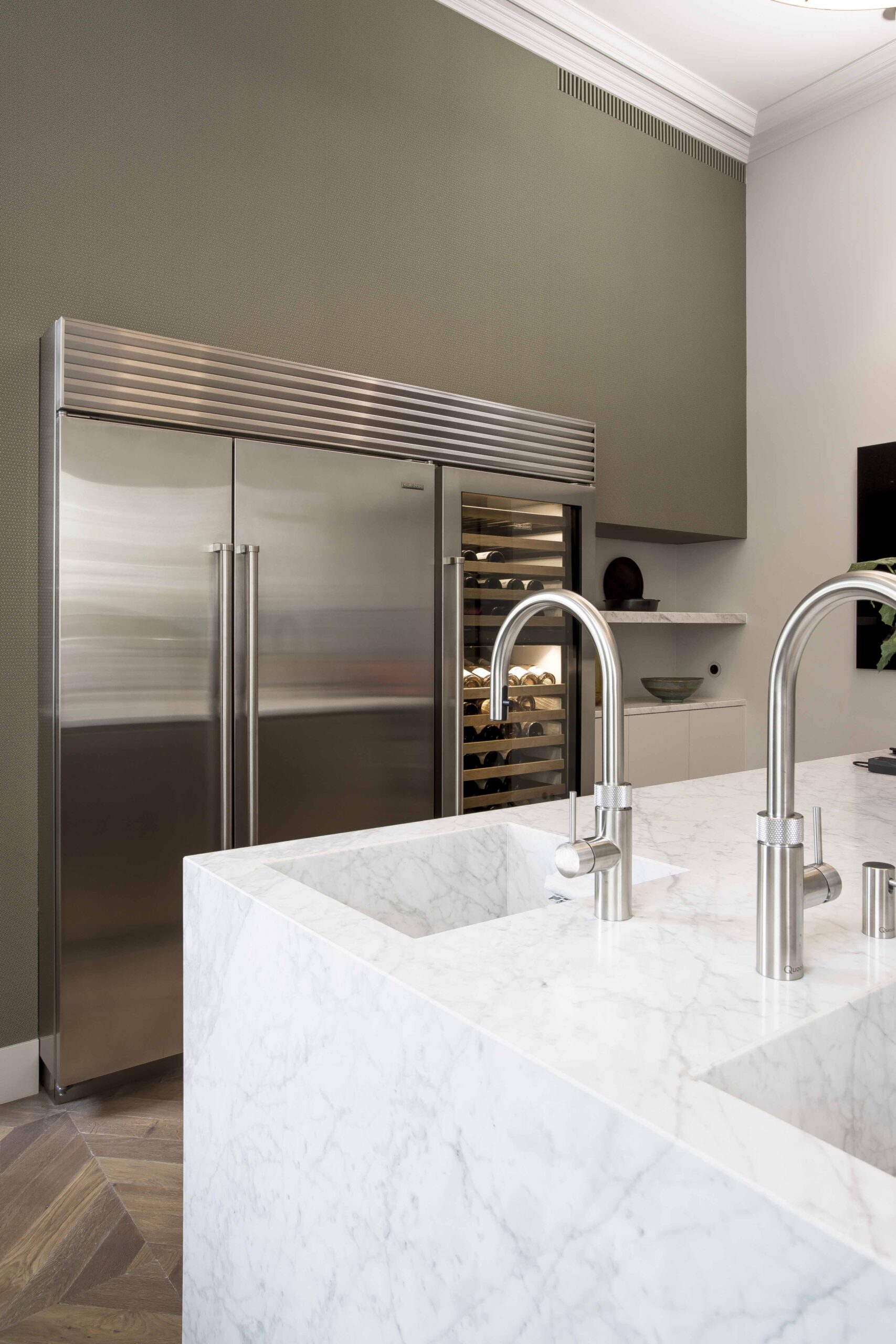 SubZero Classic Wine Storage